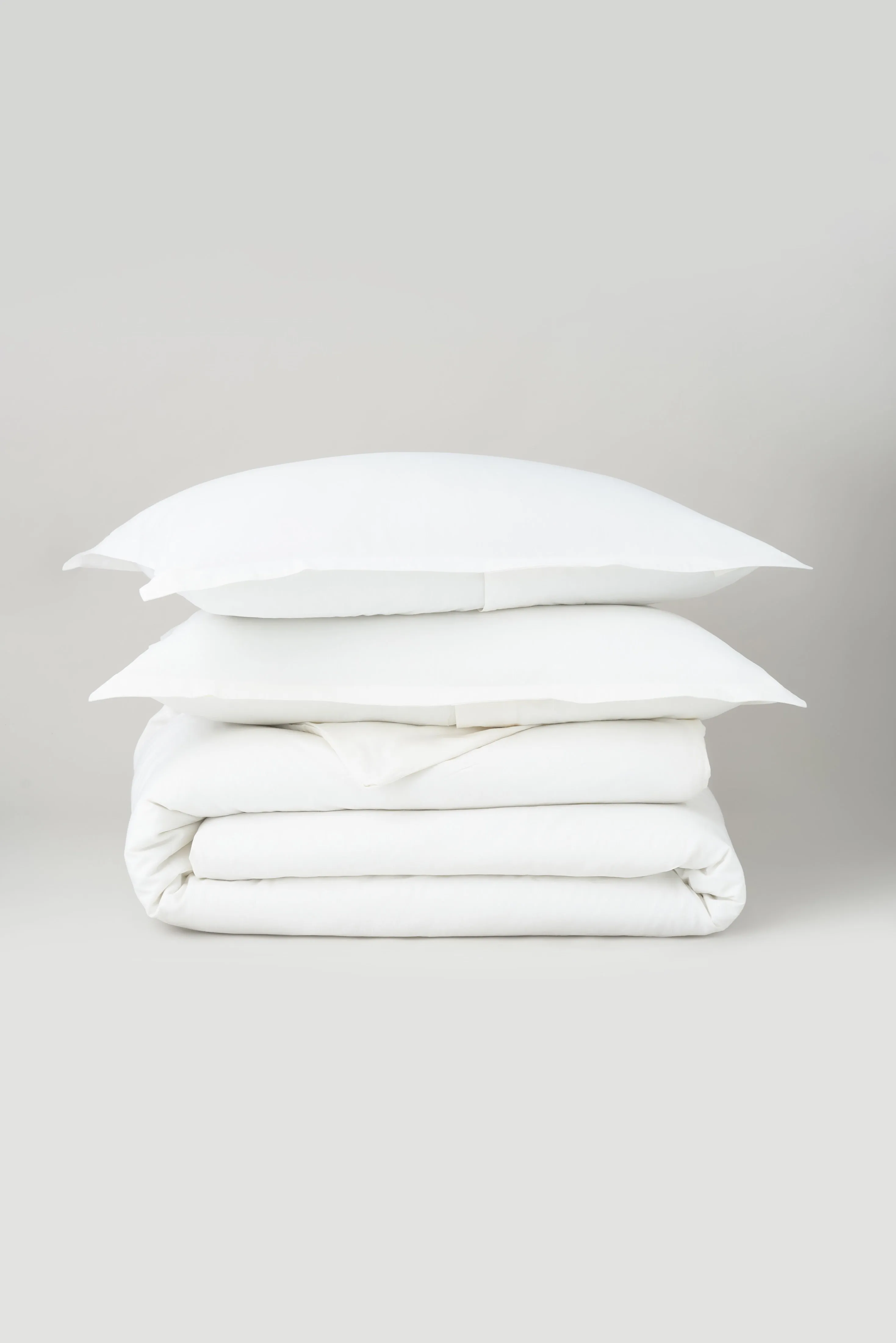 Linen Duvet Cover and Pillow Sham Set in White